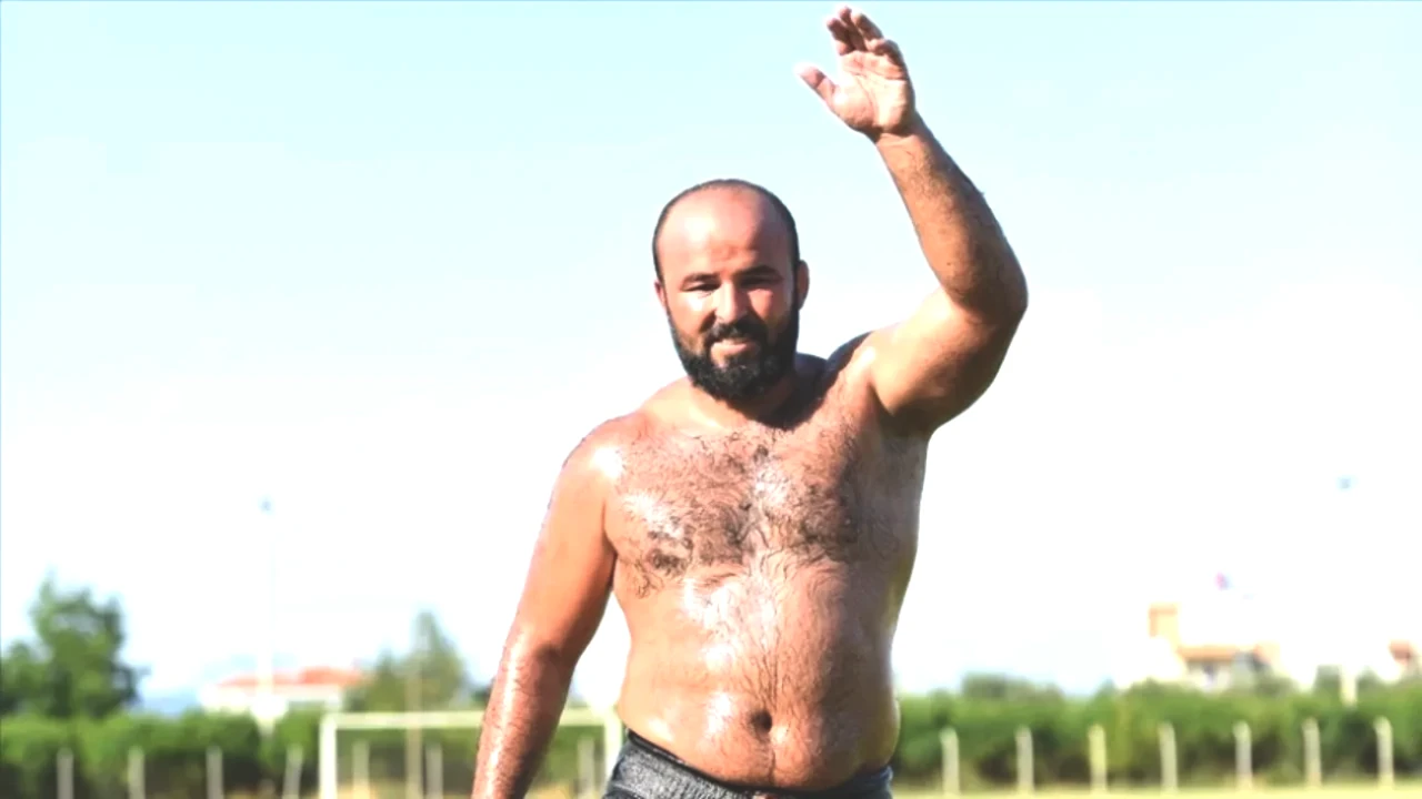 2025 Kurtdere Başpehlivanı Açıklandı! 65. Kurtdereli Mehmet Yağlı Güreşleri Şampiyonu Kim?